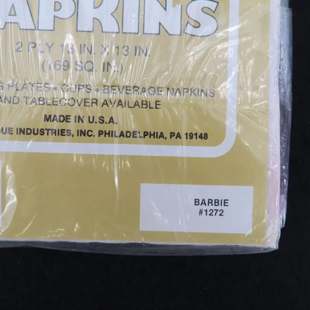 VTG Unique Industries Barbie 1989 Luncheon Napkins 16ct 13in x 13in NEW Sealed
